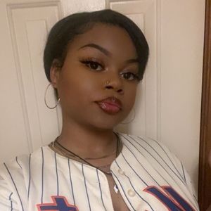 Meet your Posher, Destenee